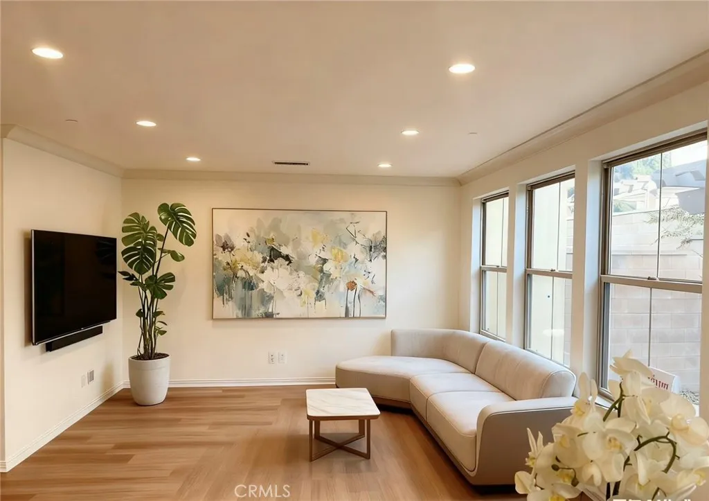 27 Maycrest, Irvine, California 92618 home-pic-4