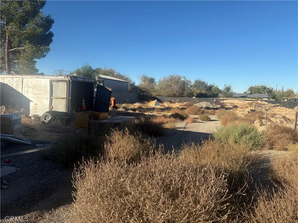 43029 7th Street E, Lancaster, California 93535 home-pic-1
