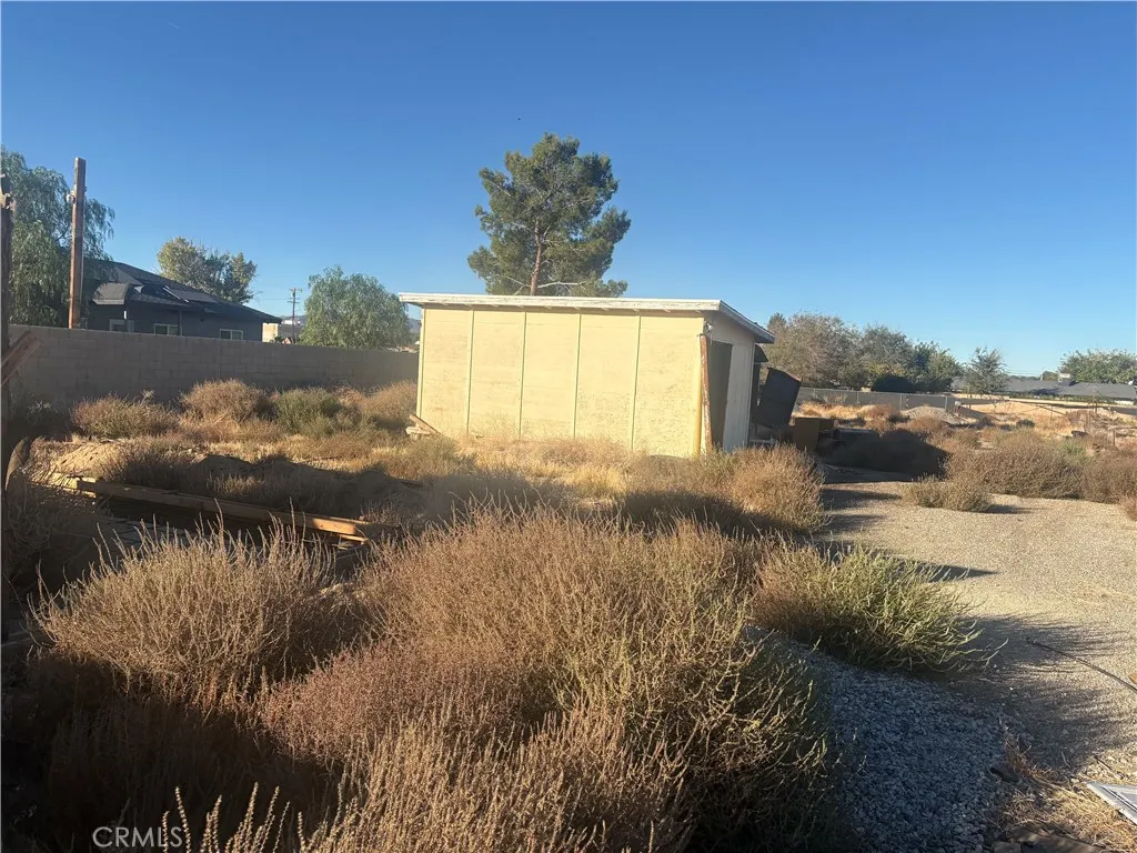43029 7th Street E, Lancaster, California 93535 home-pic-0