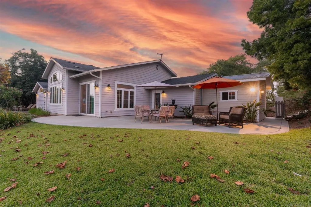 3121 Alta Verde, Fallbrook, California 92028 home-pic-3