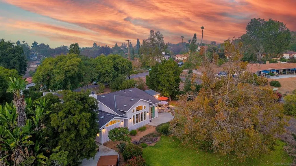 3121 Alta Verde, Fallbrook, California 92028 home-pic-2