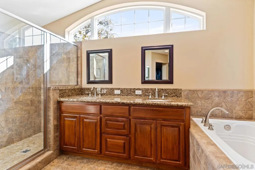 3121 Alta Verde, Fallbrook, California 92028 home-pic-13
