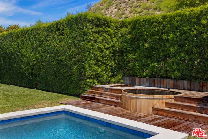 2611 Range Road, Los Angeles, California 90065