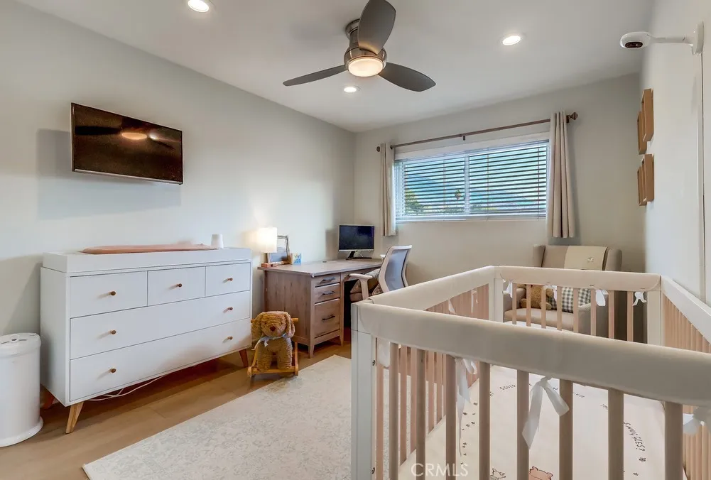 930 Ocean View Avenue E, Monrovia, California 91016 home-pic-23