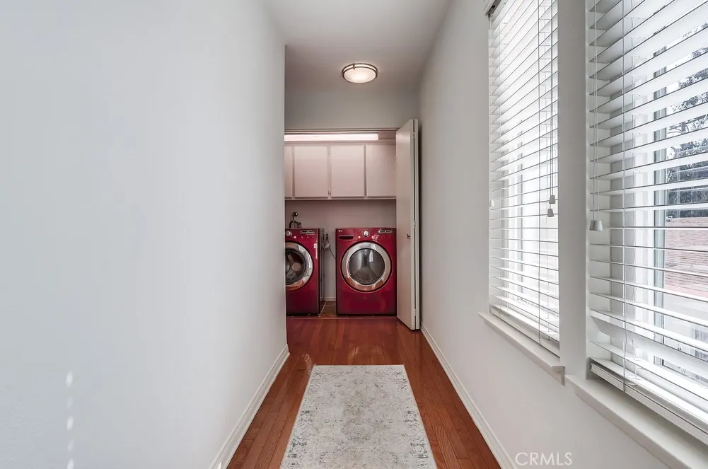 930 Ocean View Avenue E, Monrovia, California 91016 home-pic-28