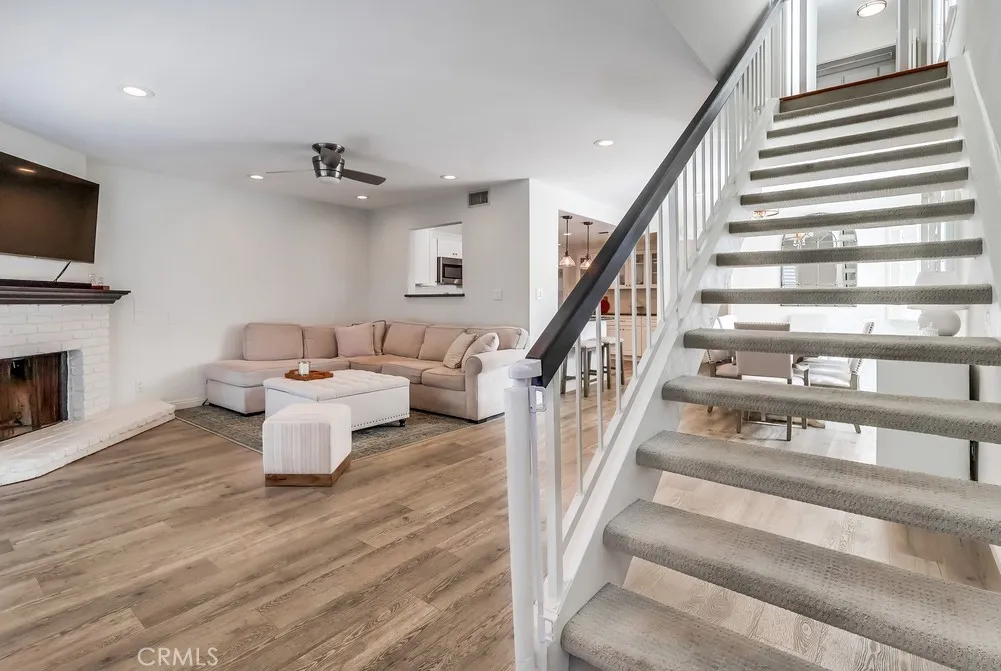 930 Ocean View Avenue E, Monrovia, California 91016 home-pic-16