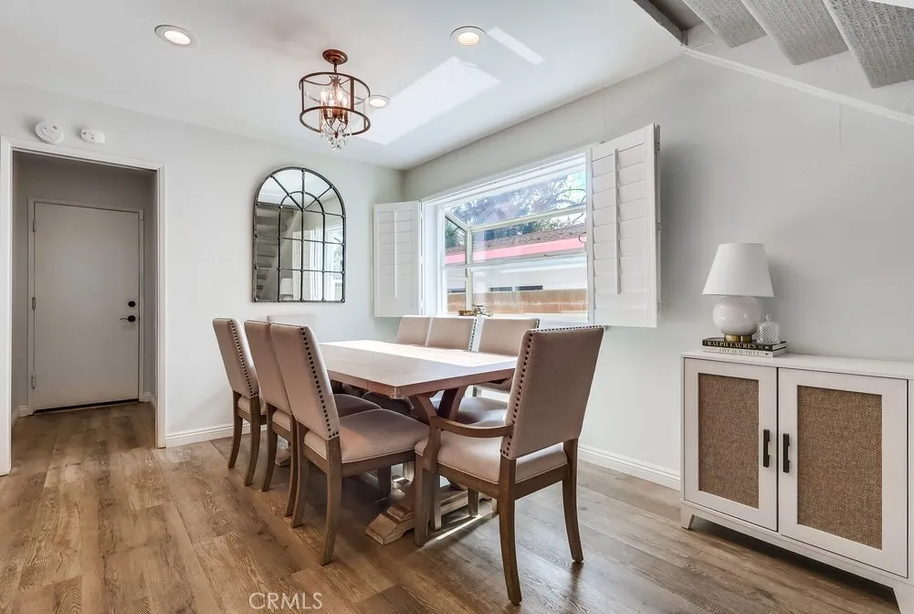 930 Ocean View Avenue E, Monrovia, California 91016 home-pic-9