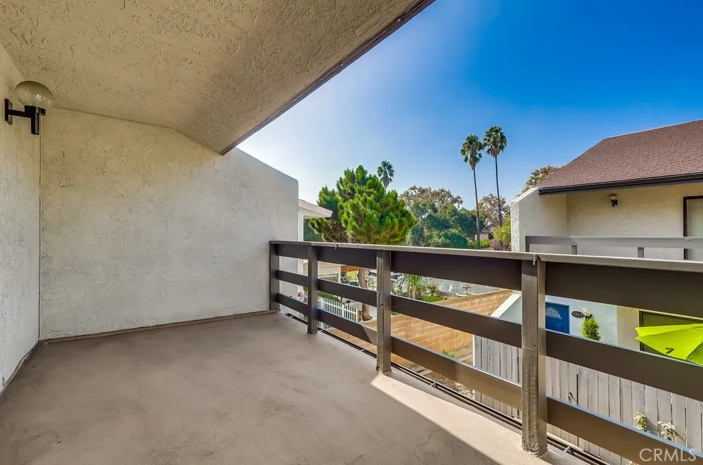930 Ocean View Avenue E, Monrovia, California 91016 home-pic-22