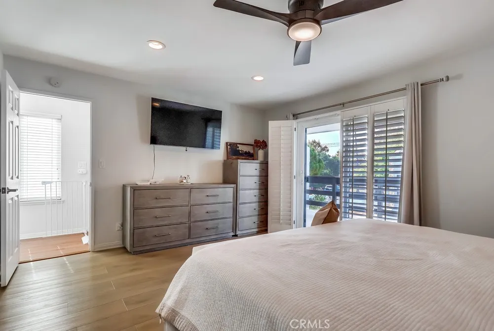 930 Ocean View Avenue E, Monrovia, California 91016 home-pic-18