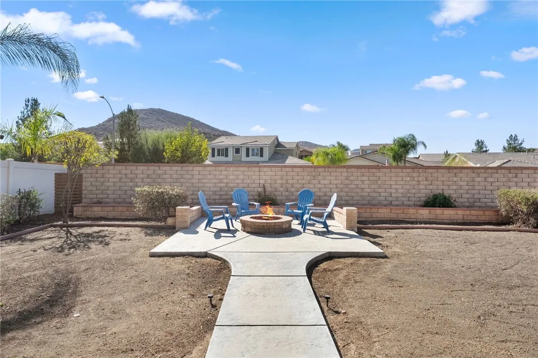 25136 High Plains Court, Menifee, California 92584 home-pic-30
