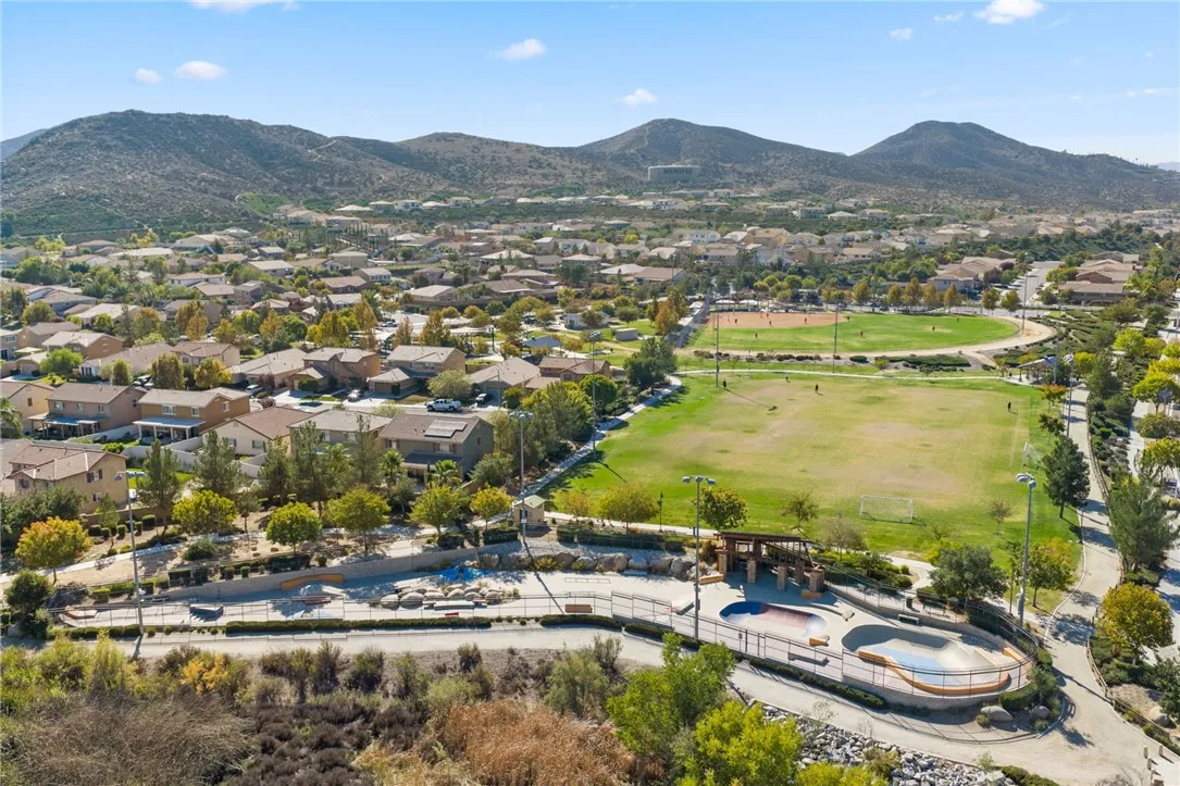 25136 High Plains Court, Menifee, California 92584 home-pic-43