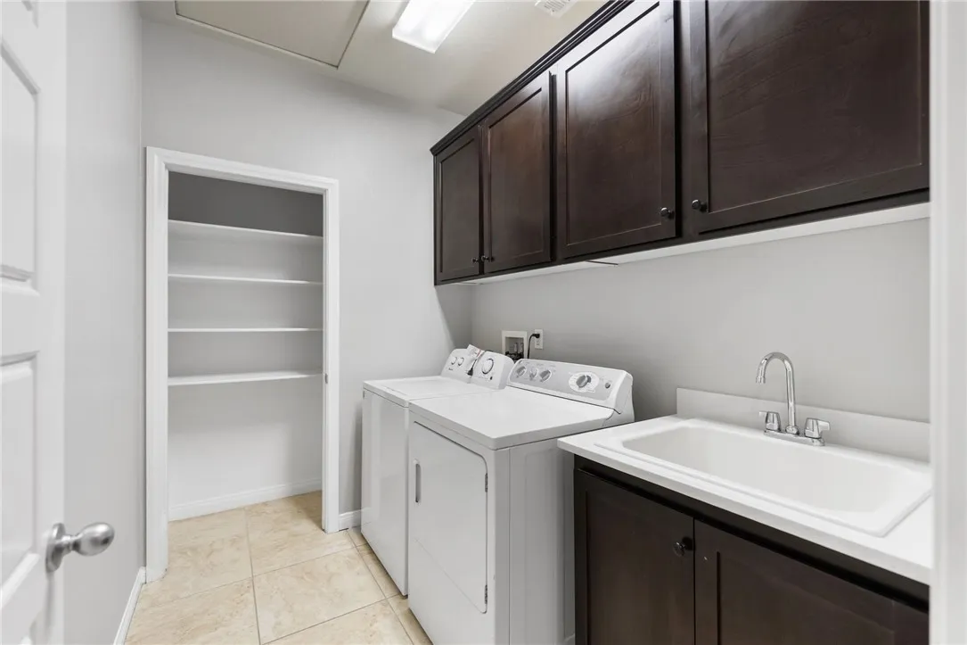 25136 High Plains Court, Menifee, California 92584 home-pic-22