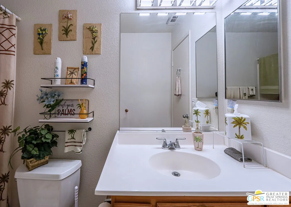 1486 Gemini Avenue, Thermal, California 92274 home-pic-19