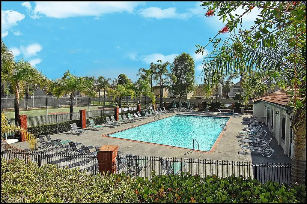 21205 Serra Vista, Lake Forest, California 92630 home-pic-33