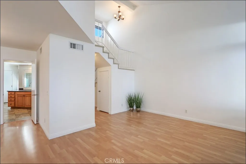 21205 Serra Vista, Lake Forest, California 92630 home-pic-11
