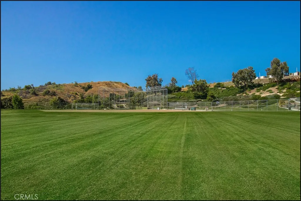 21205 Serra Vista, Lake Forest, California 92630 home-pic-31