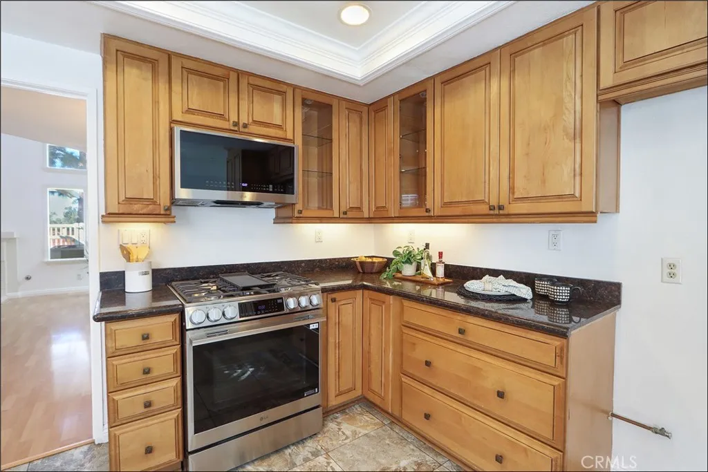 21205 Serra Vista, Lake Forest, California 92630 home-pic-8
