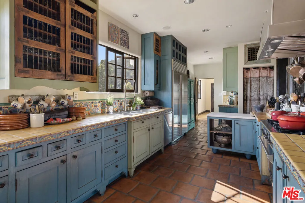 2801 Belden Drive, Los Angeles, California 90068 home-pic-7