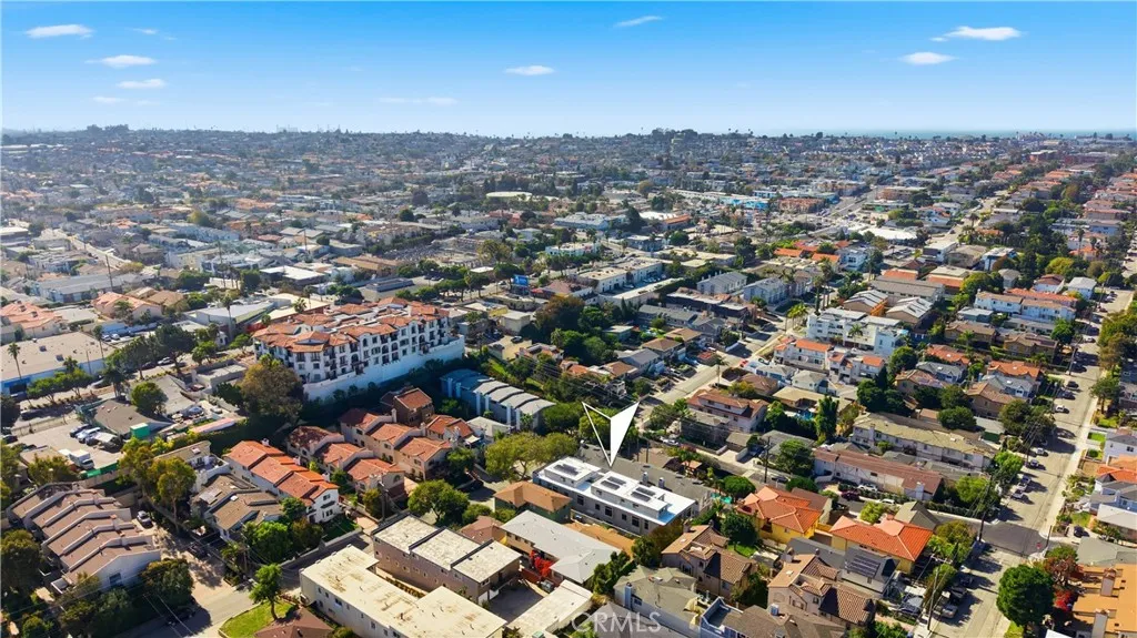 2005 Mathews C, Redondo Beach, California 90278 home-pic-52