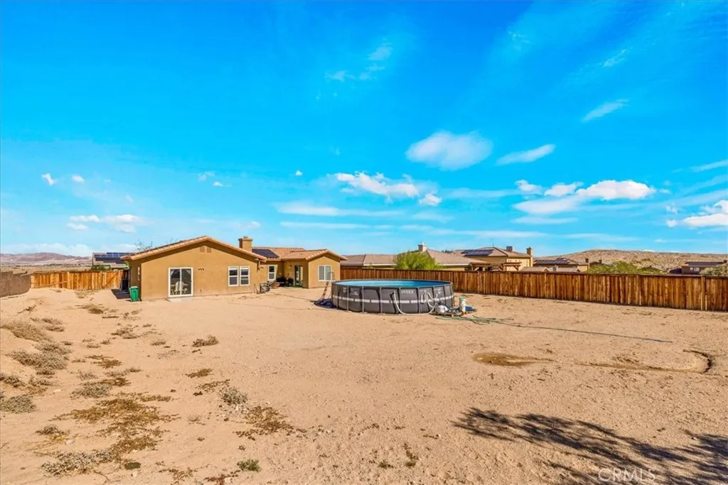 74103 Manana Drive, 29 Palms, California 92277 home-pic-35