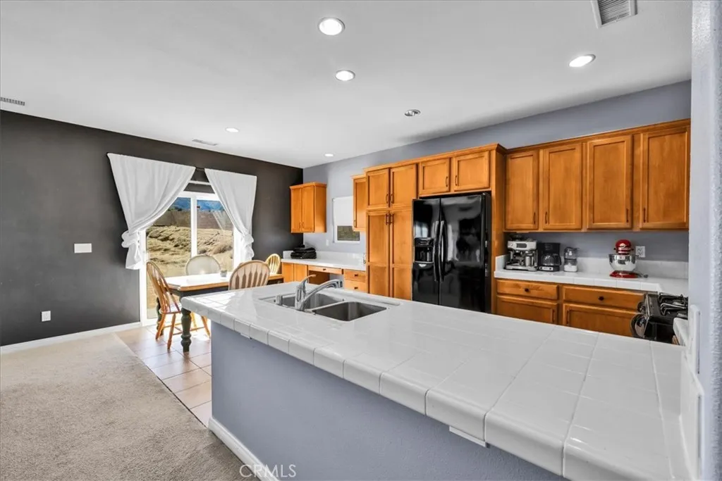 74103 Manana Drive, 29 Palms, California 92277 home-pic-11