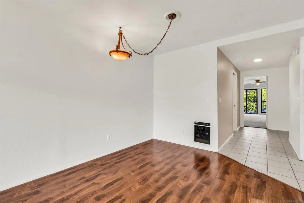 2507 Navarra Dr 202, Carlsbad, California 92009 home-pic-8