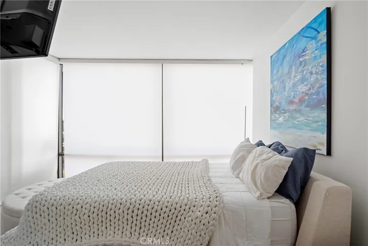Remote controlled privacy shades