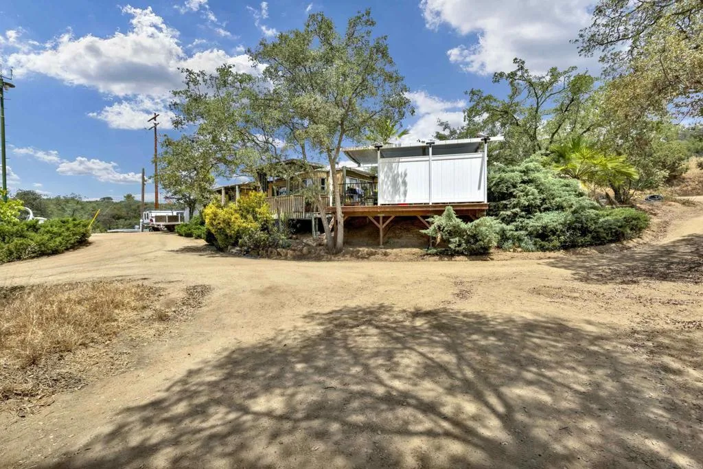17368 Skyline Truck Trail, Jamul, California 91935 home-pic-17