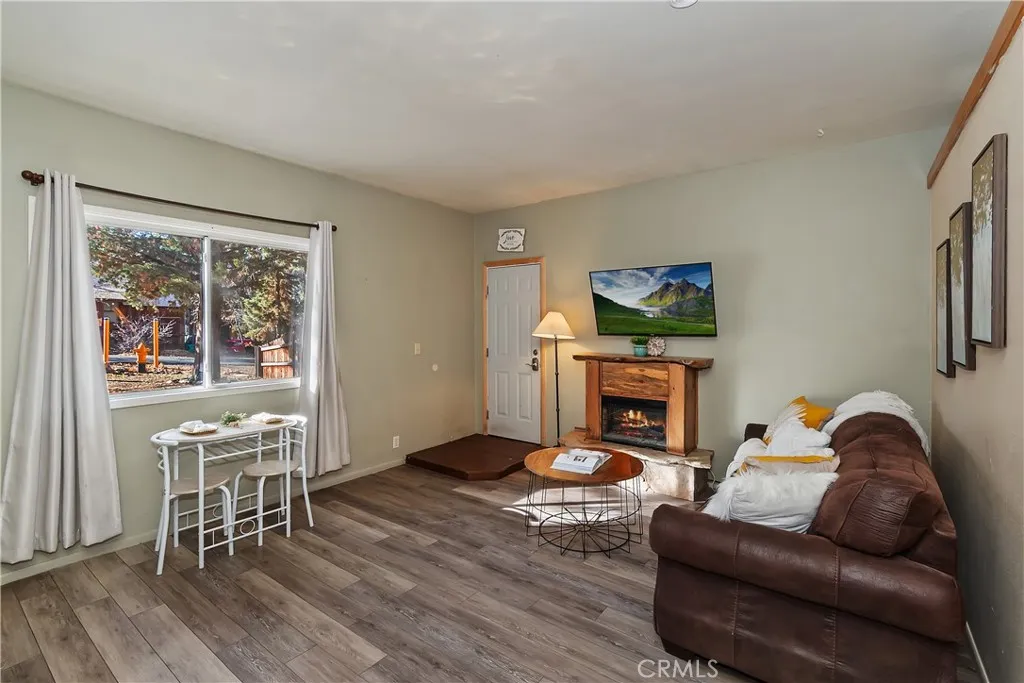 811 Leonard Lane, Sugarloaf, California 92386 home-pic-17