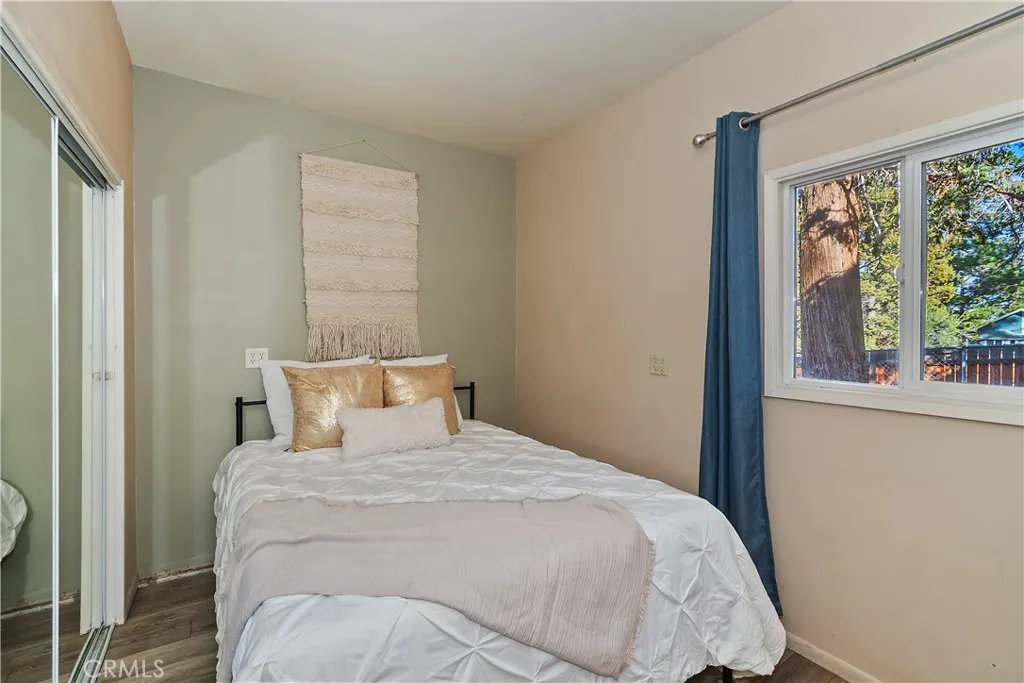 811 Leonard Lane, Sugarloaf, California 92386 home-pic-20