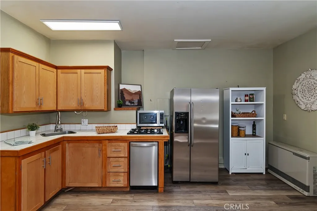 811 Leonard Lane, Sugarloaf, California 92386 home-pic-19
