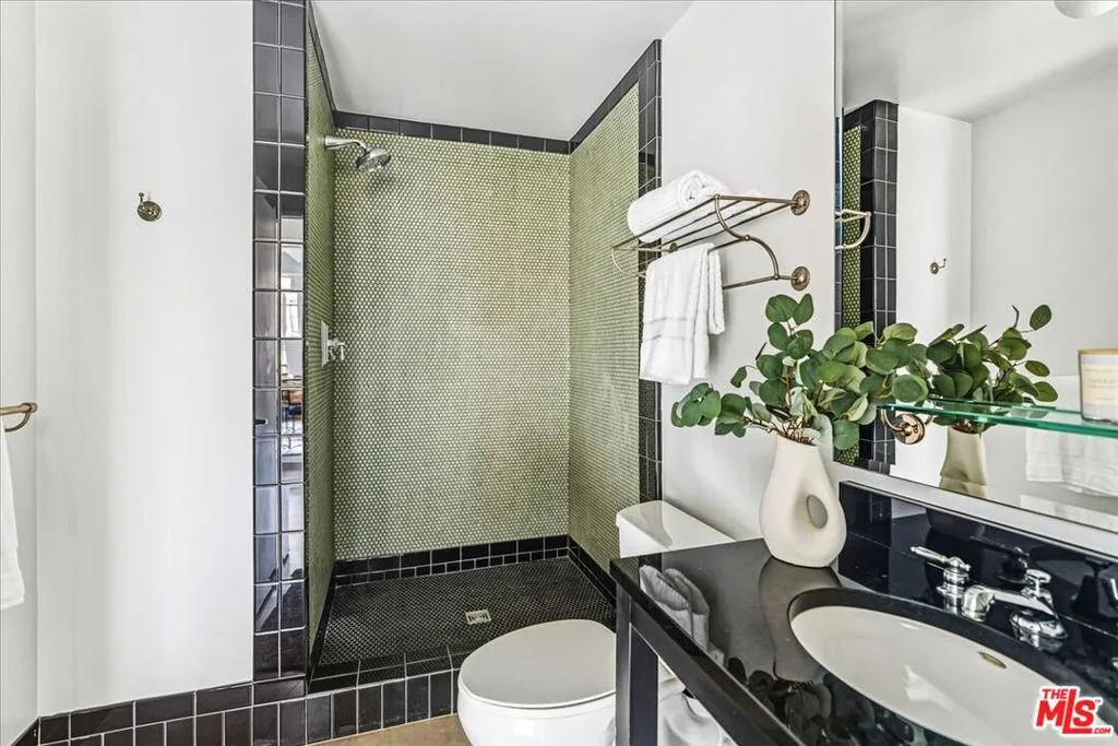 849 S Broadway 604, Los Angeles, California 90014 home-pic-18