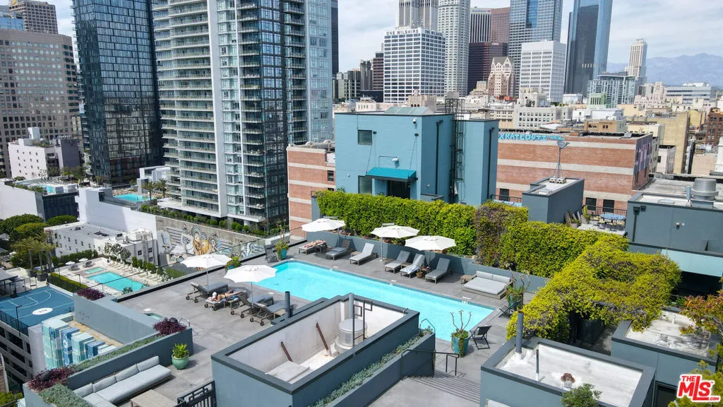 849 S Broadway 604, Los Angeles, California 90014 home-pic-37