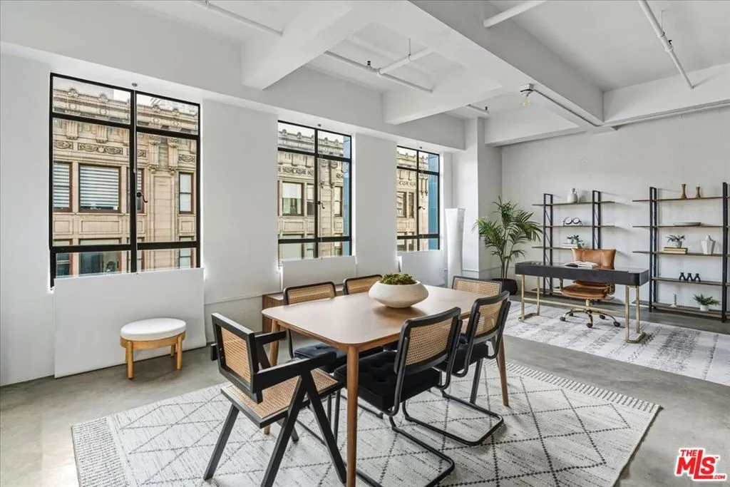 849 S Broadway 604, Los Angeles, California 90014 home-pic-6