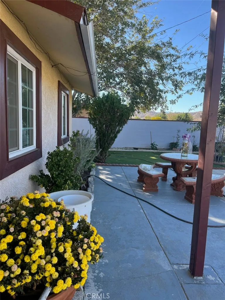 40648 Fieldspring, Lancaster, California 93535 home-pic-0