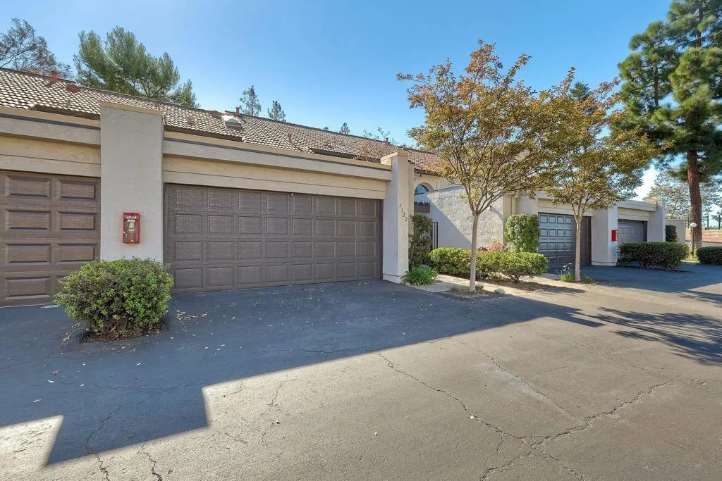 1122 Via Loma Vis, El Cajon, California 92019 home-pic-23
