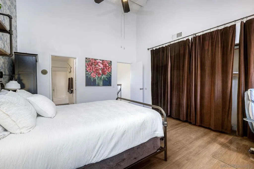 1122 Via Loma Vis, El Cajon, California 92019 home-pic-12