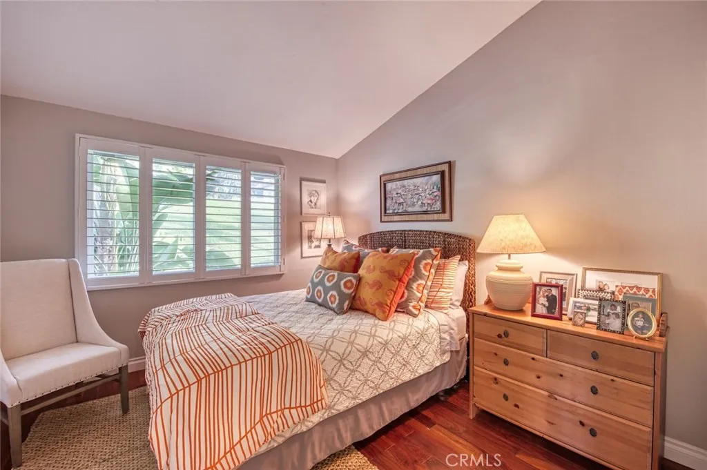2134 Vista Entrada, Newport Beach, California 92660 home-pic-15