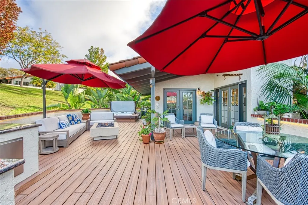 2134 Vista Entrada, Newport Beach, California 92660 home-pic-21