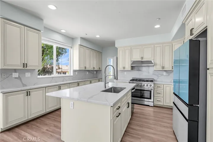 7535 Misty View, Riverside, California 92506