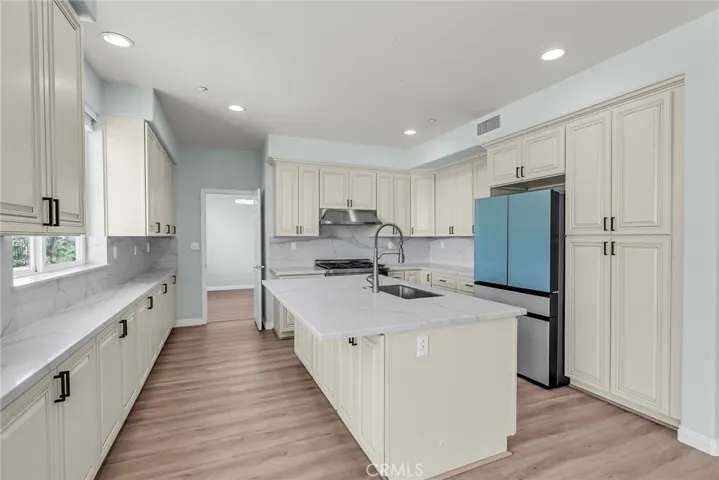 7535 Misty View, Riverside, California 92506