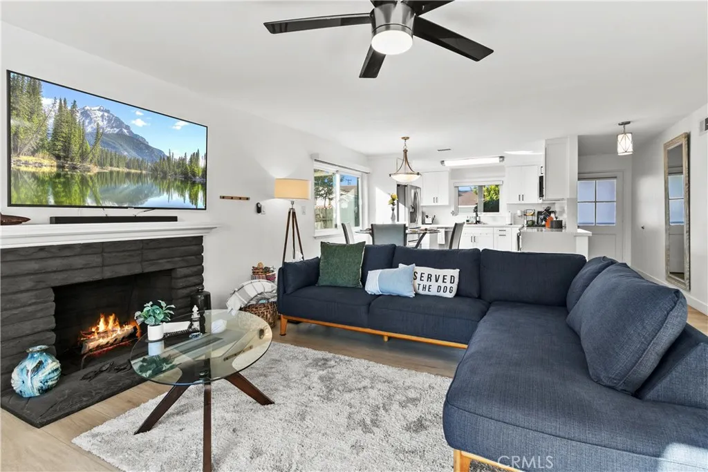 8572 Arnett, Huntington Beach, California 92647 home-pic-7