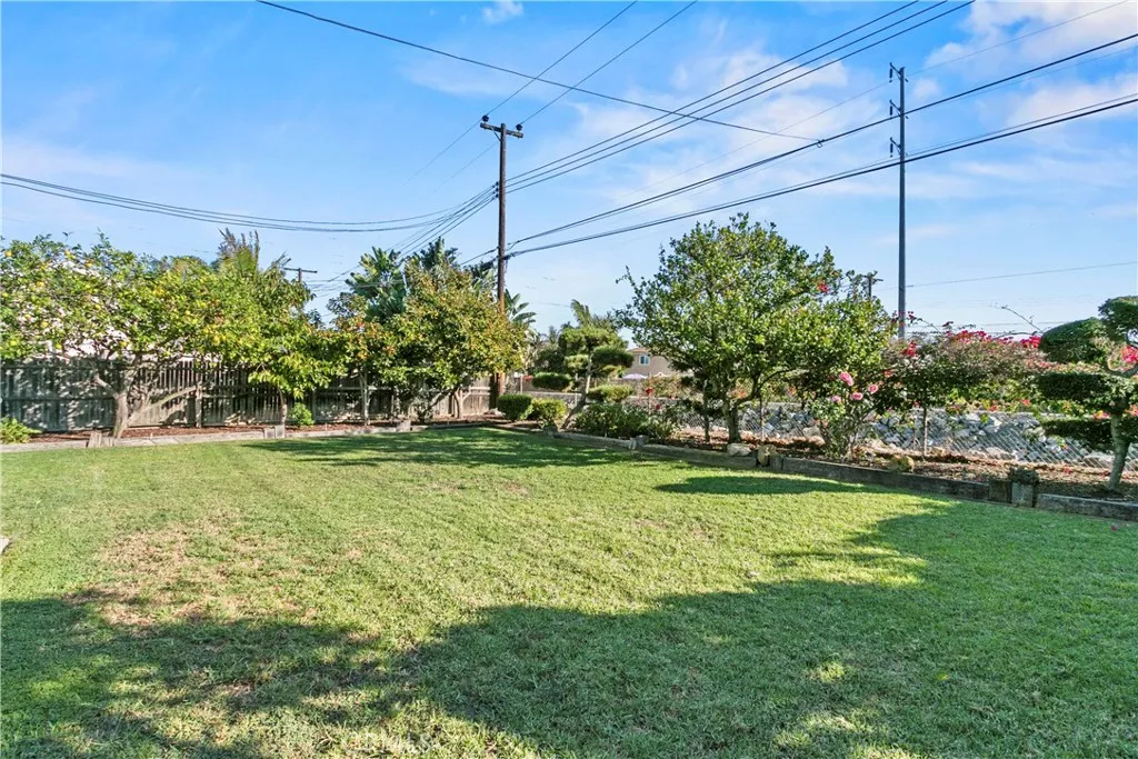 8572 Arnett, Huntington Beach, California 92647 home-pic-17