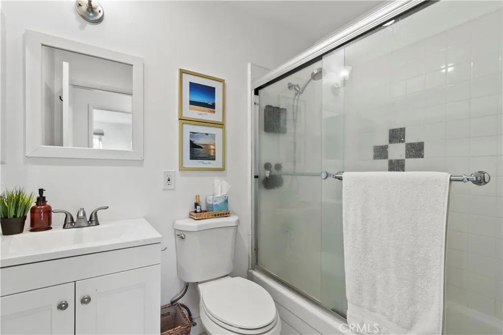 8572 Arnett, Huntington Beach, California 92647 home-pic-14