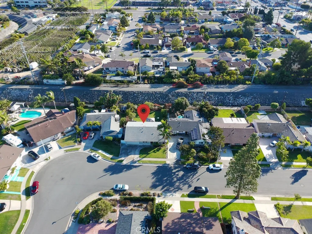 8572 Arnett, Huntington Beach, California 92647 home-pic-19