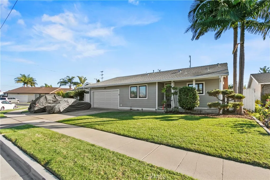 8572 Arnett, Huntington Beach, California 92647 home-pic-0