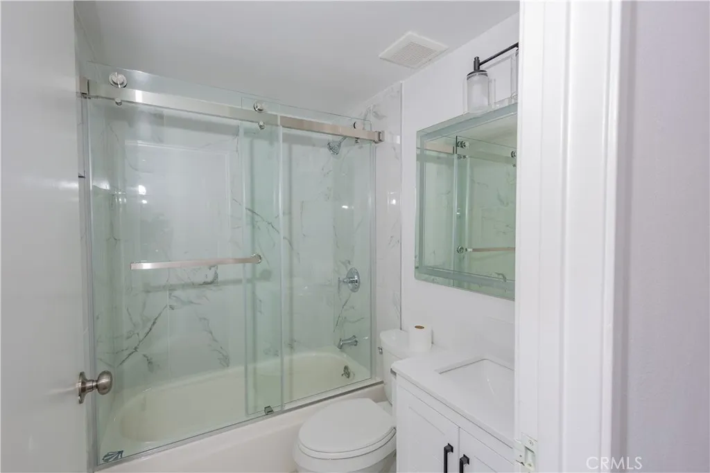 12685 Kitching, Moreno Valley, California 92553 home-pic-15