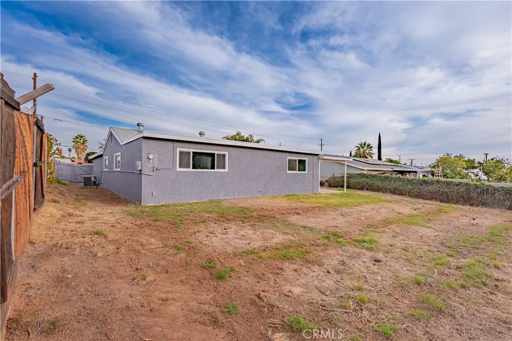 12685 Kitching, Moreno Valley, California 92553 home-pic-17