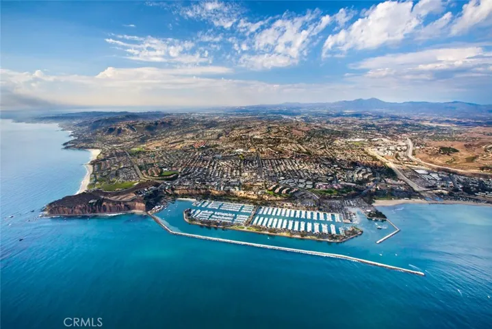Just minutes to Dana Point Harbor and south county beaches and coves!