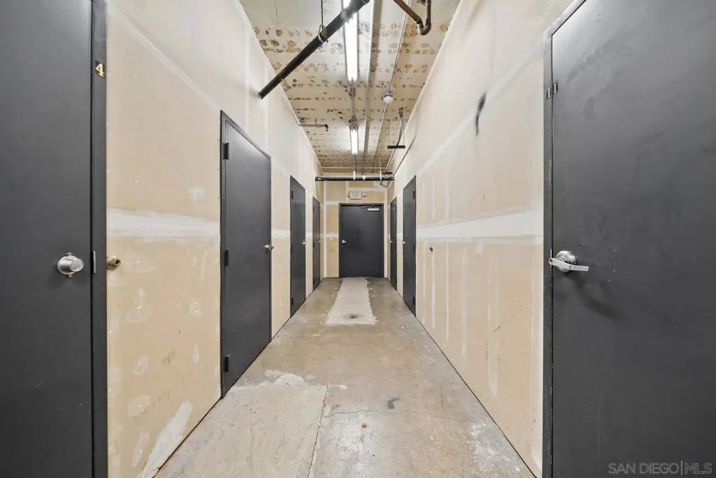 3940 7th Ave 206, San Diego, California 92103 home-pic-44